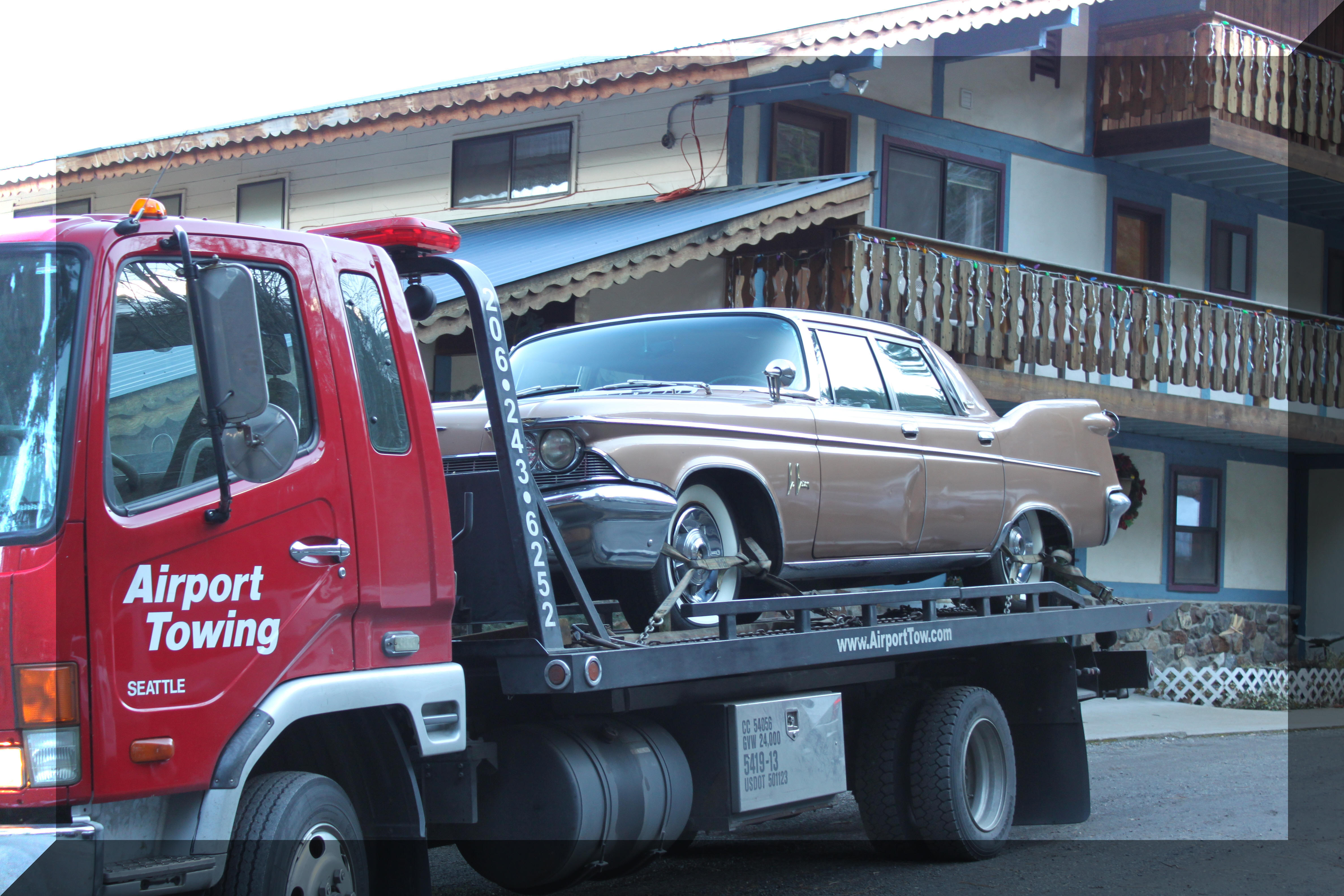 1960 Chrysler LeBaron Arrival at Haus Rohrbach